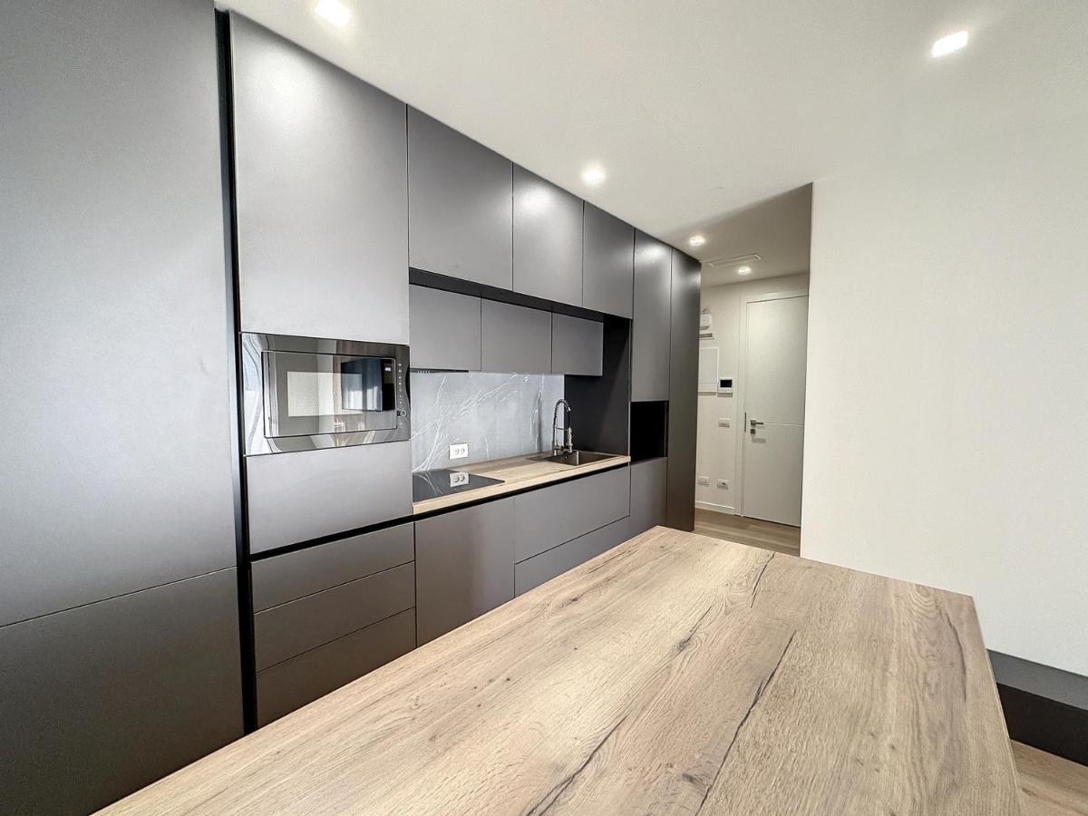 Ad Suite Apartment ริวาเดลการ์ดา ภายนอก รูปภาพ