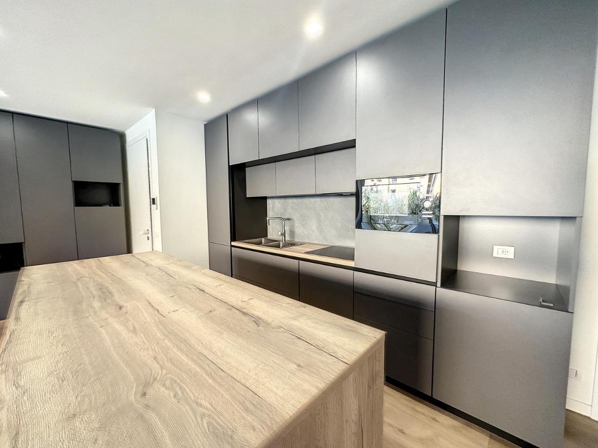 Ad Suite Apartment ริวาเดลการ์ดา ภายนอก รูปภาพ