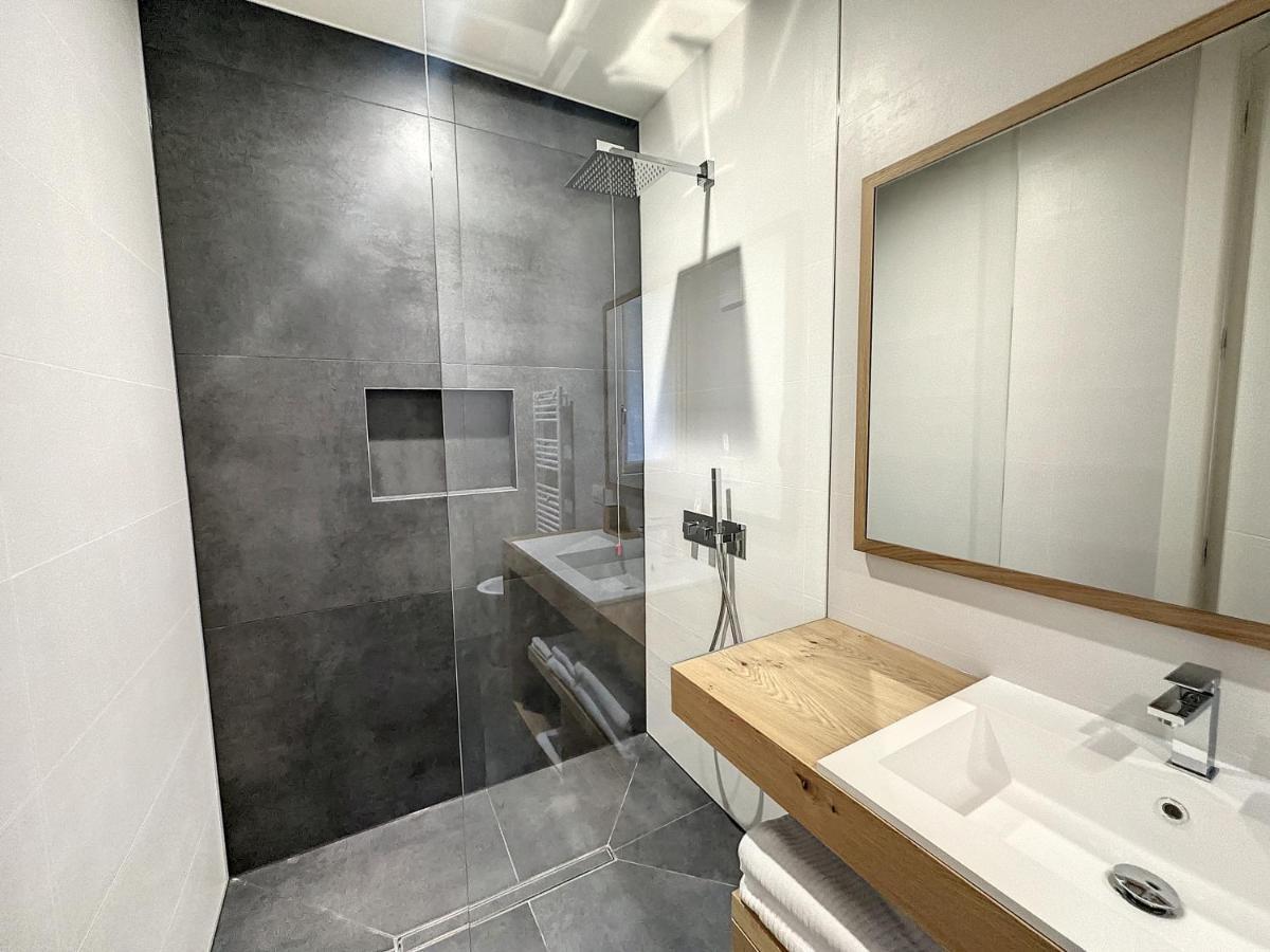 Ad Suite Apartment ริวาเดลการ์ดา ภายนอก รูปภาพ