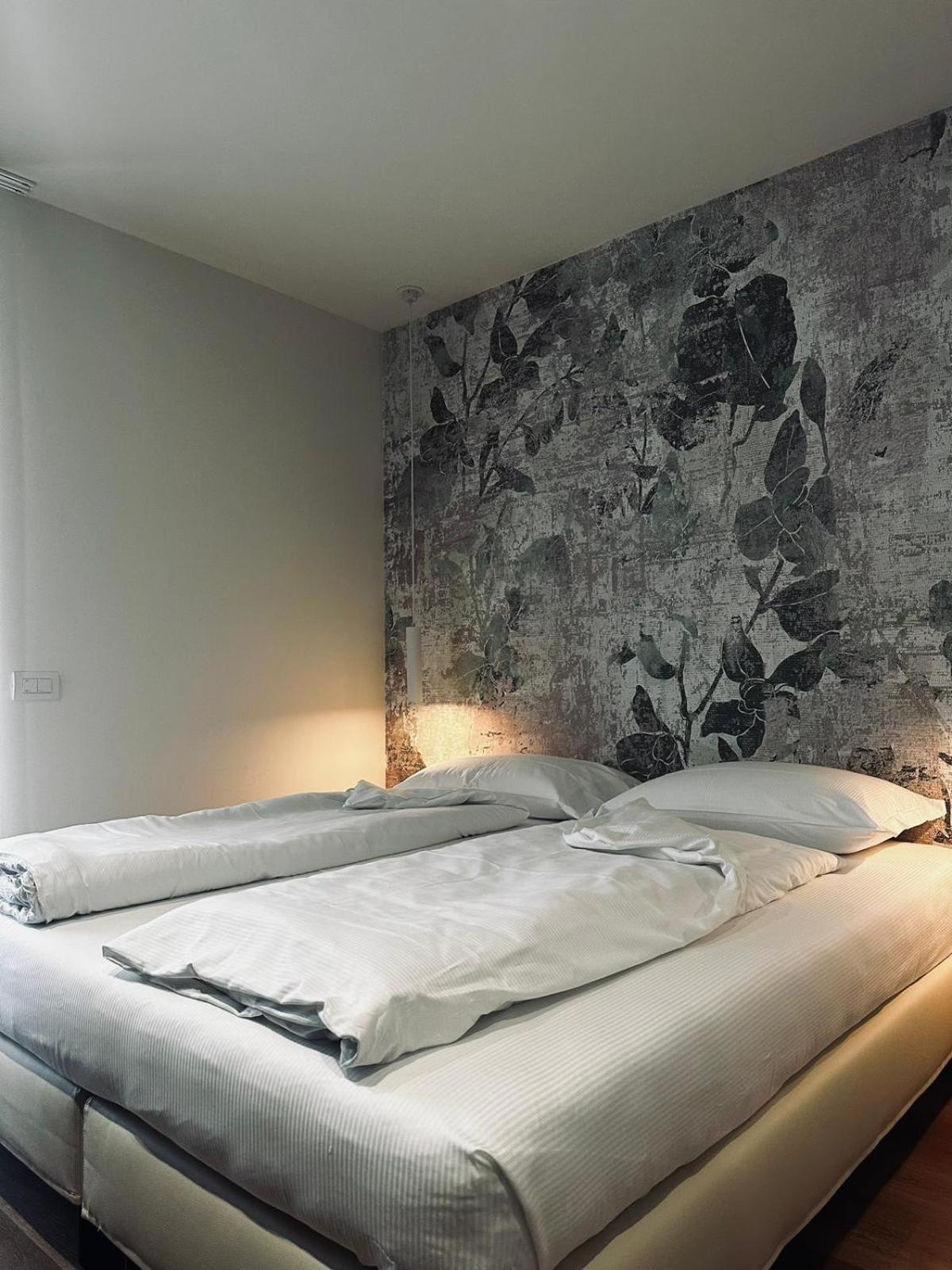 Ad Suite Apartment ริวาเดลการ์ดา ภายนอก รูปภาพ