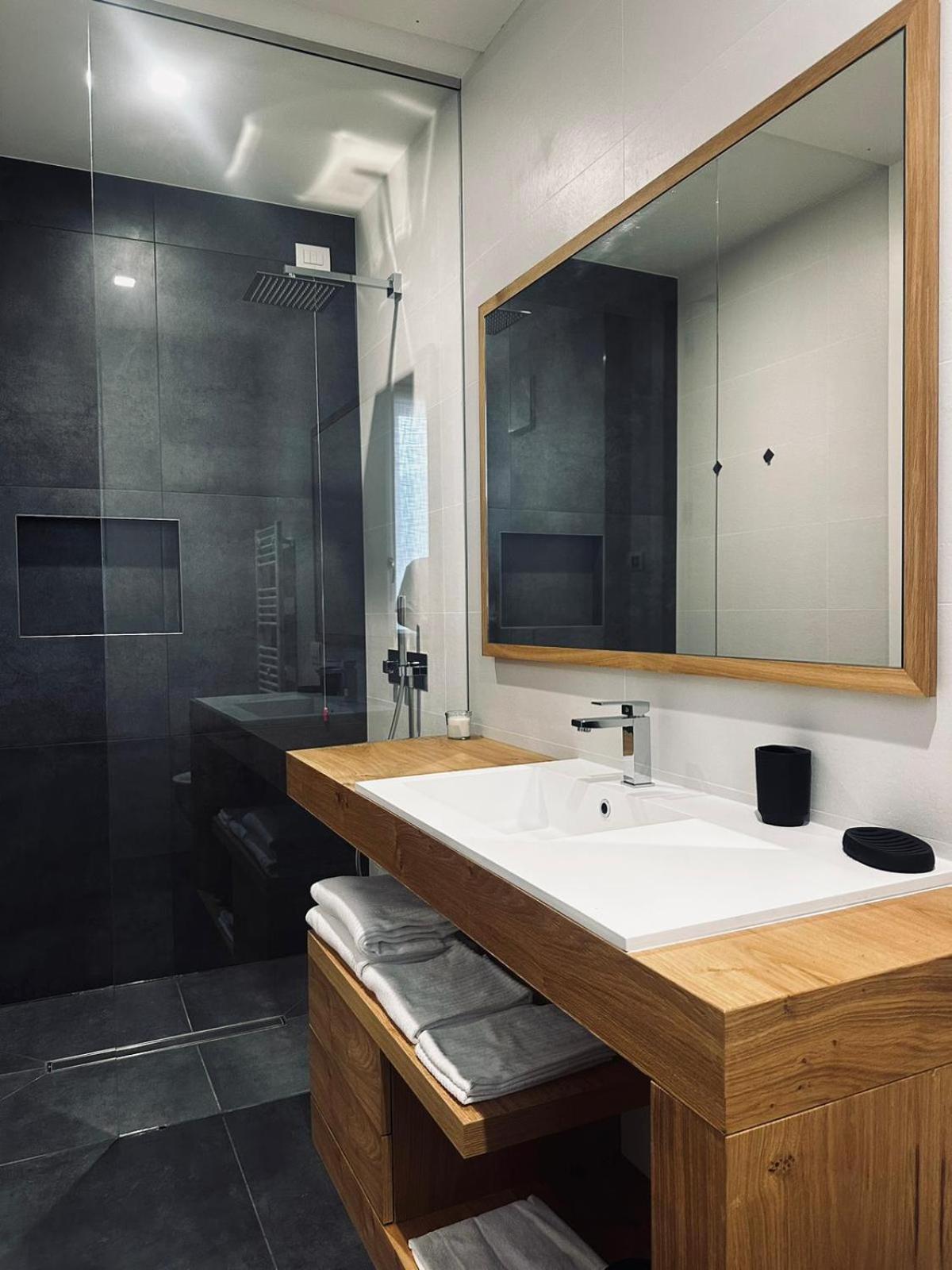Ad Suite Apartment ริวาเดลการ์ดา ภายนอก รูปภาพ