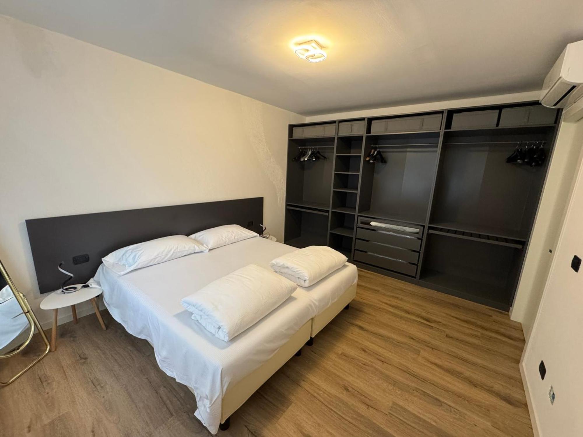 Ad Suite Apartment ริวาเดลการ์ดา ภายนอก รูปภาพ