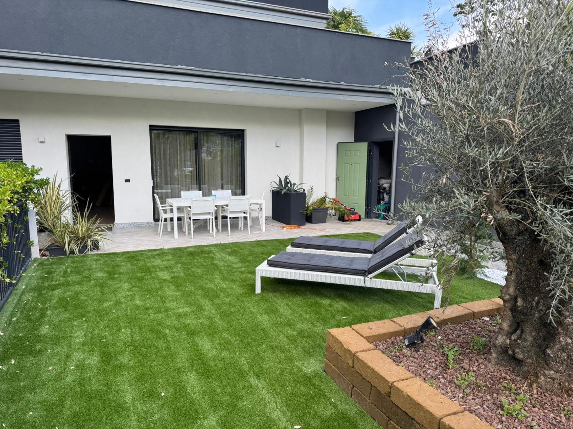 Ad Suite Apartment ริวาเดลการ์ดา ภายนอก รูปภาพ
